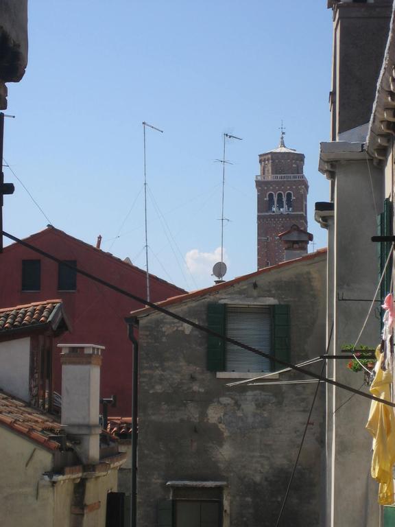 Manin Apartment Venesia Ruang foto
