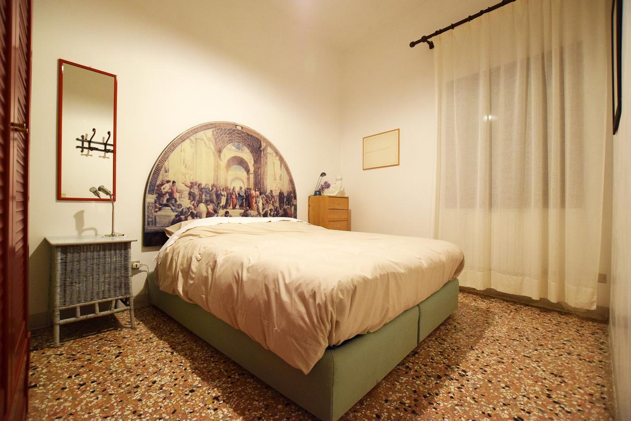 Manin Apartment Venesia Bagian luar foto
